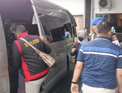 BREAKING NEWS! Kantor DPRD Indramayu Digeledah Kejati Jawa Barat