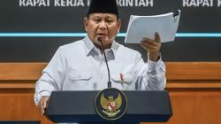 Prabowo Bakal Evaluasi dan Desain Ulang Buku Pelajaran SD Hingga SMA