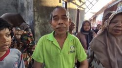Rumah dan Tokonya Ludes Terbakar, Jaelani Terharu Saat Bupati Indramayu Lucky Hakim Datang Bawa Bantuan untuk Bangun Lagi Rumah