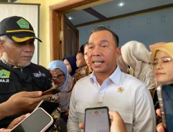 Menteri Wihaji Datang ke Indramayu, Ribuan Kader TPK Diminta Sukseskan Program MBG 3B
