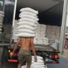 Cegah Penyelewengan, 118 Ton Beras Bantuan Pemerintah yang Tak Diambil di Indramayu Ditarik ke Gudang Bulog